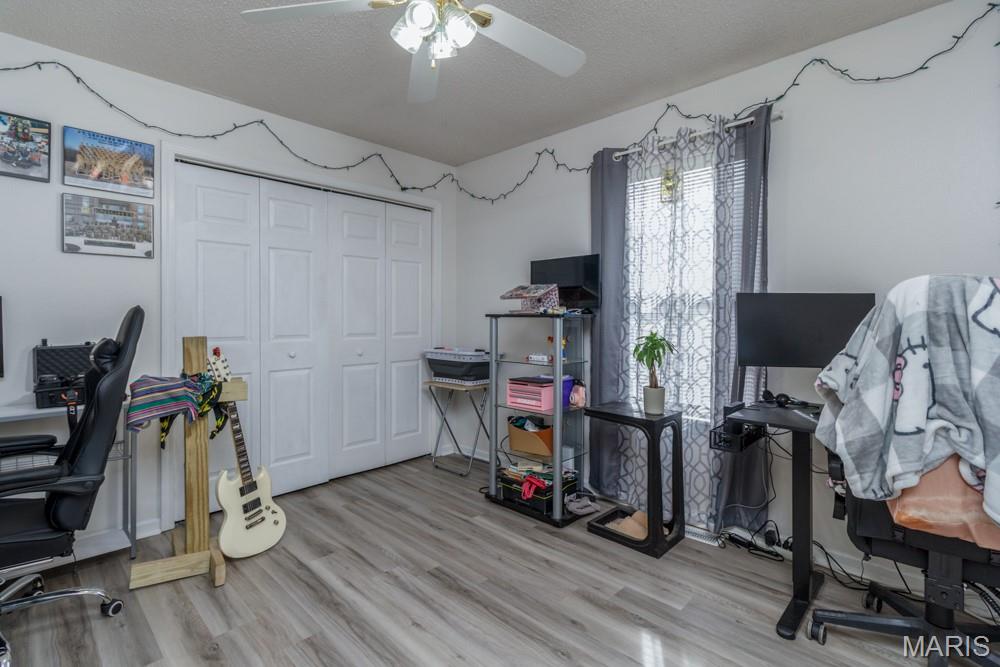 13615 Tassel Road St. Robert, MO 65584 - Photo 21 of 26