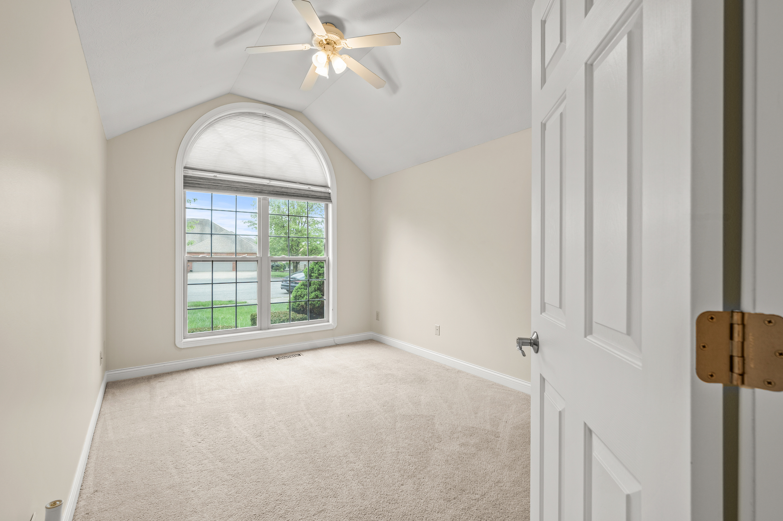 3988 Jonathan Ridge Columbus, IN 47201 - Photo 15 of 29