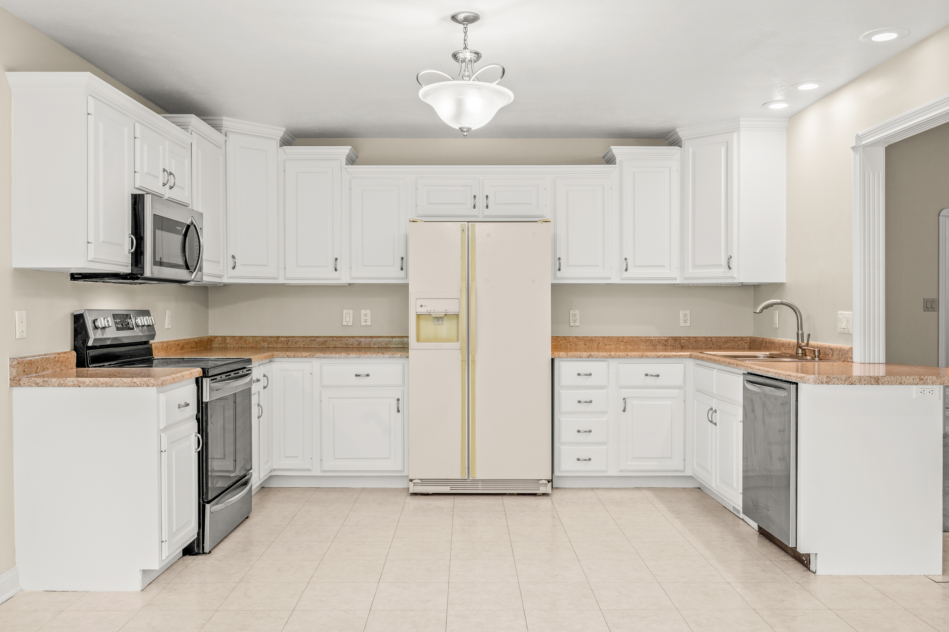 3988 Jonathan Ridge Columbus, IN 47201 - Photo 10 of 29