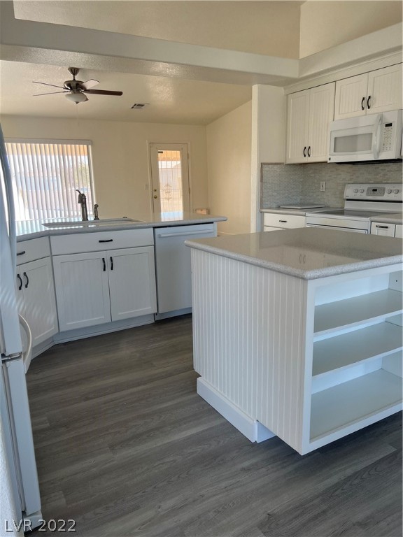 5721 Doubletree Road Pahrump, NV 89061 - Photo 5 of 29 Gallery Image 5