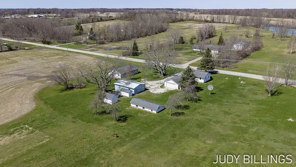 $775,000 | 6500 122nd Avenue, Fennville, MI 49408