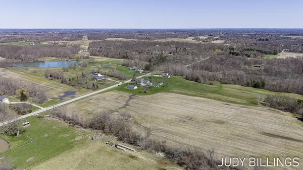 $775,000 | 6500 122nd Avenue, Fennville, MI 49408