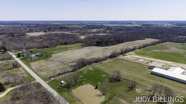 $775,000 | 6500 122nd Avenue, Fennville, MI 49408