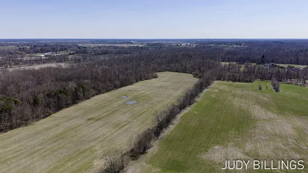 $775,000 | 6500 122nd Avenue, Fennville, MI 49408