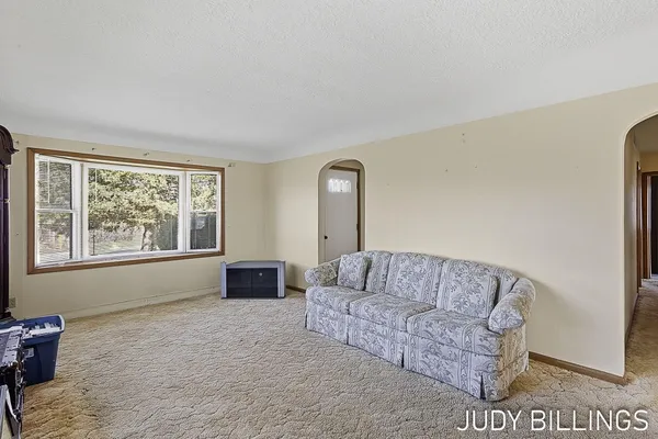 $775,000 | 6500 122nd Avenue, Fennville, MI 49408