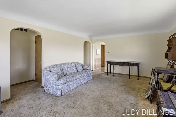 $775,000 | 6500 122nd Avenue, Fennville, MI 49408