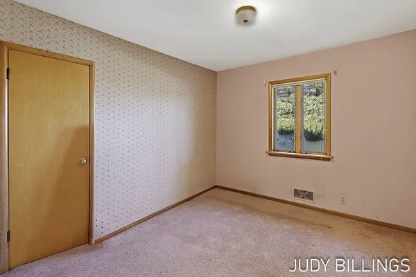 $775,000 | 6500 122nd Avenue, Fennville, MI 49408