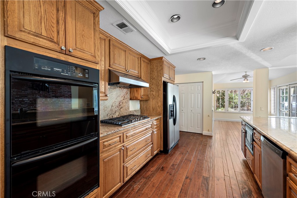 26841 Devonshire Road Laguna Hills, CA 92653 - Photo 8 of 26