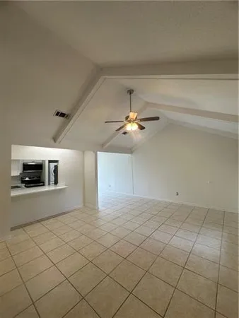 $1,200 | 700 Heavens Drive, Unit 5, Mandeville, LA 70471