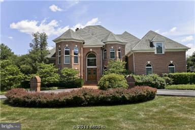 10343 Kingsbridge Road Ellicott City, MD 21042 - Photo 1 of 29 Exterior (Front)