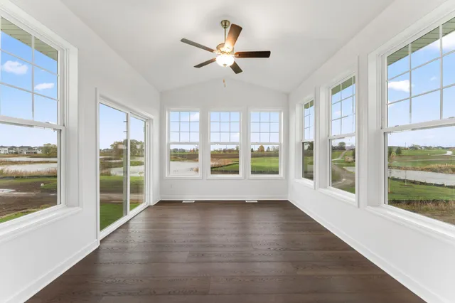 $988,915 | 15650 112th Avenue North, Osseo, MN 55369