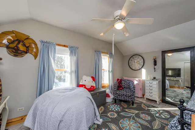 $240,000 | 519 North Ash Street, Waukegan, IL 60085