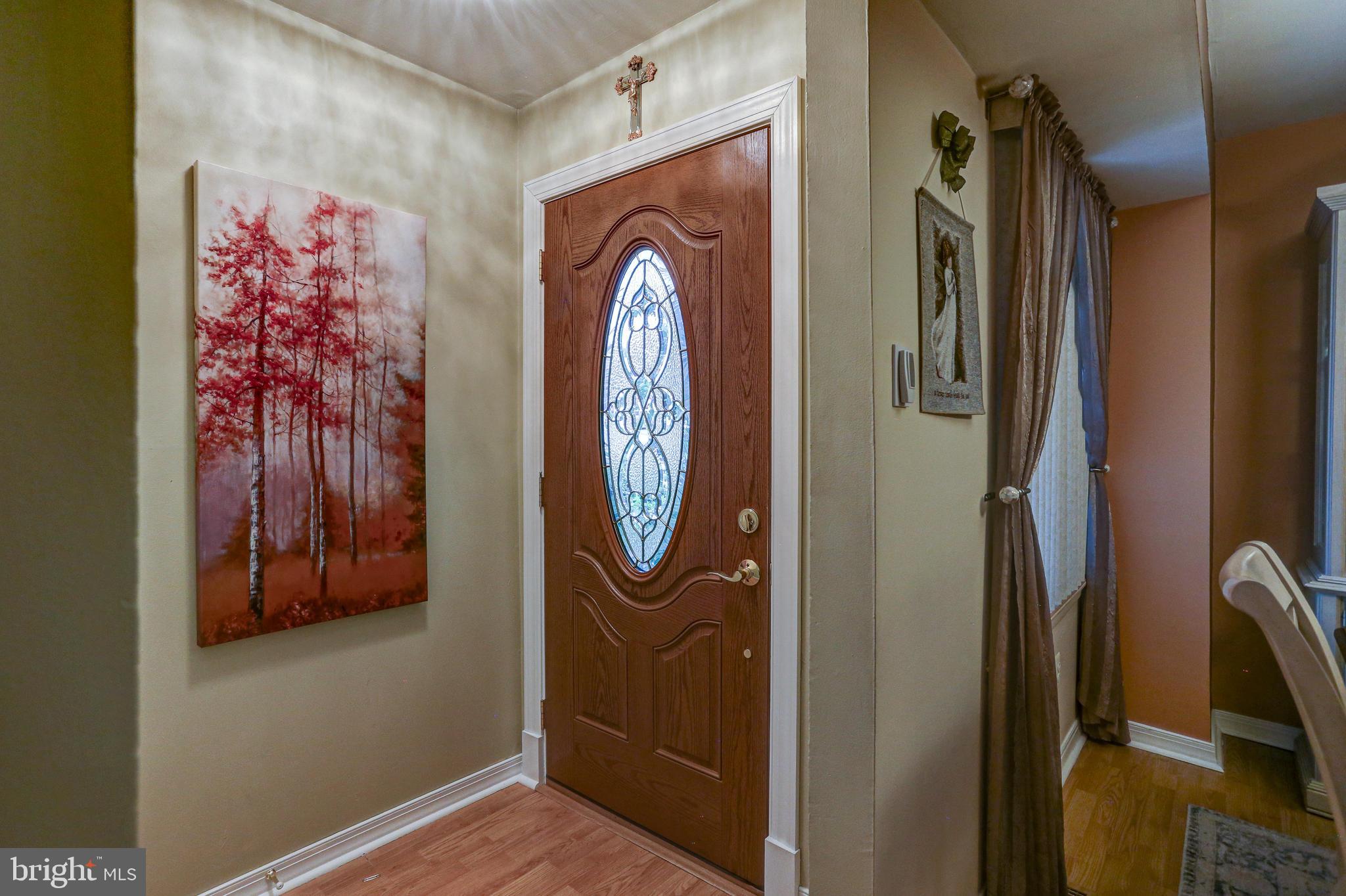22 Fitzwatertown Road, Unit E11 Willow Grove, PA 19090 - Photo 4 of 35