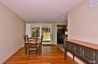 811 Brookvale Terrace Ballwin, MO 63021 - Photo 6 of 17 Gallery Image 6