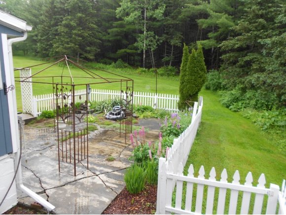 34 Stratton Road Endicott, NY 13760 - Photo 3 of 21 Gallery Image 3