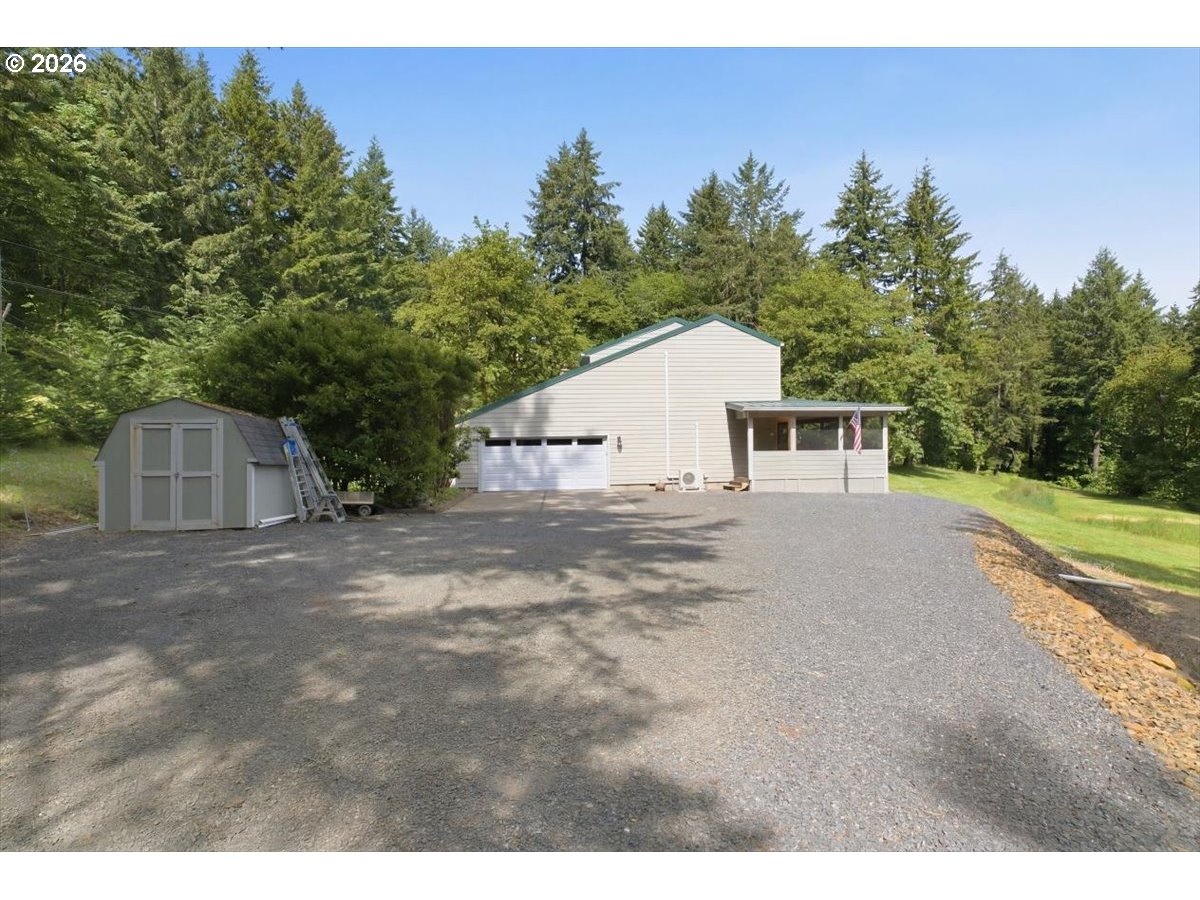36909 Edgemont Drive Lebanon, OR 97355 - Photo 36 of 48