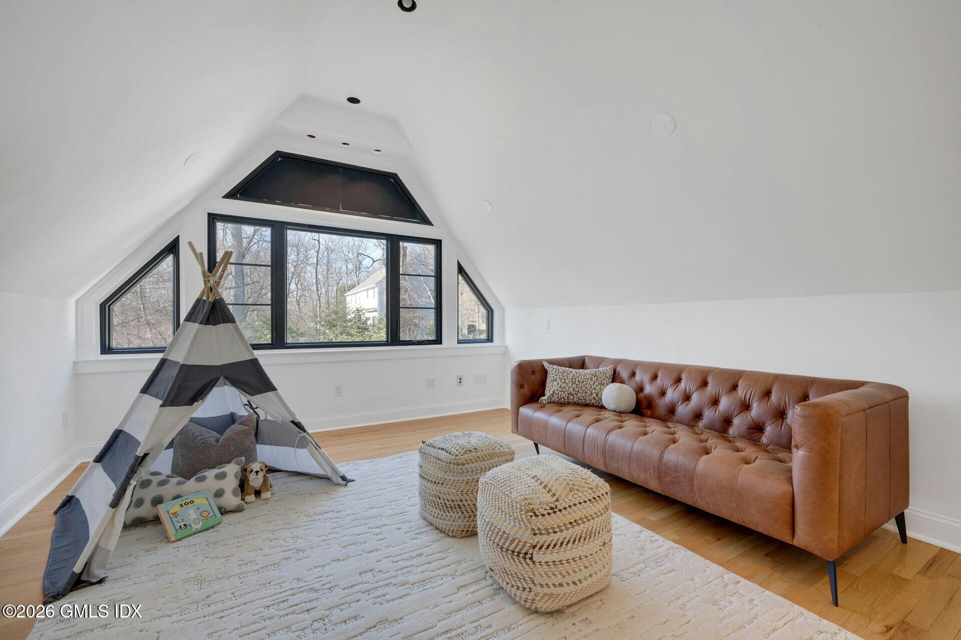 25 Wildwood Road Stamford, CT 06903 - Photo 28 of 42 Playroom