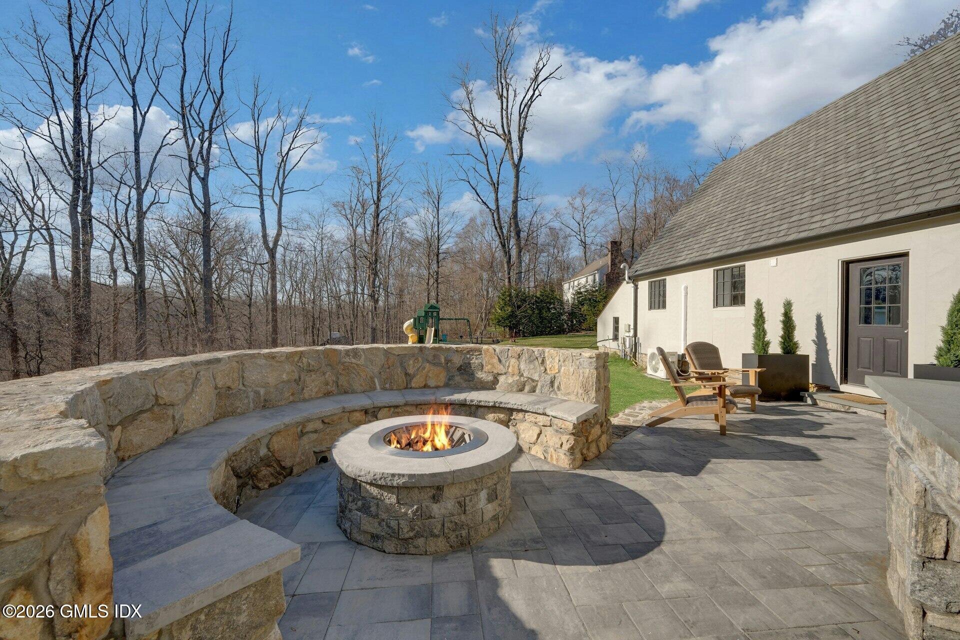 25 Wildwood Road Stamford, CT 06903 - Photo 35 of 42 Fire pit