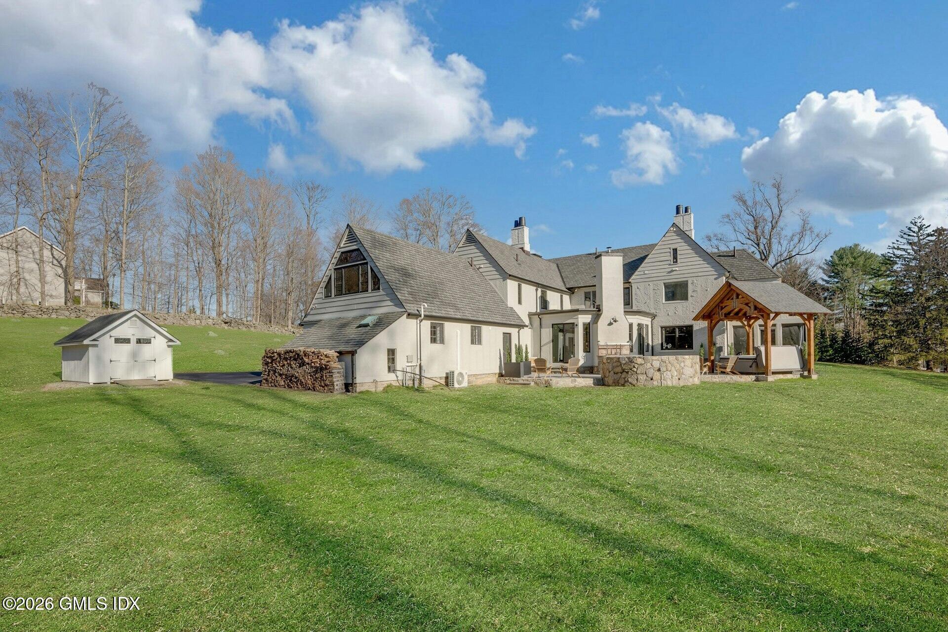 25 Wildwood Road Stamford, CT 06903 - Photo 38 of 42 Back yard