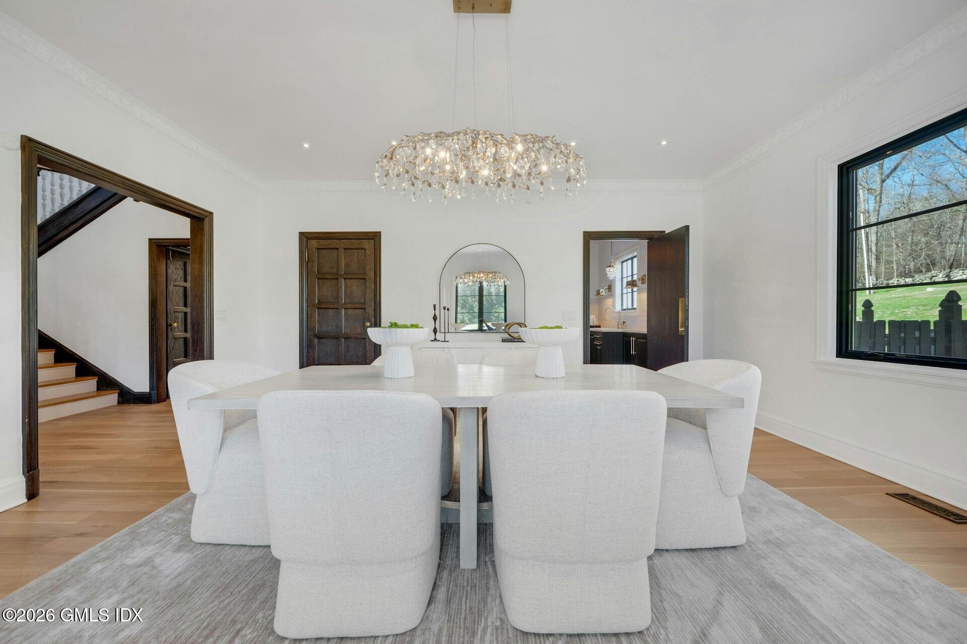 25 Wildwood Road Stamford, CT 06903 - Photo 7 of 42 Dining horizontal