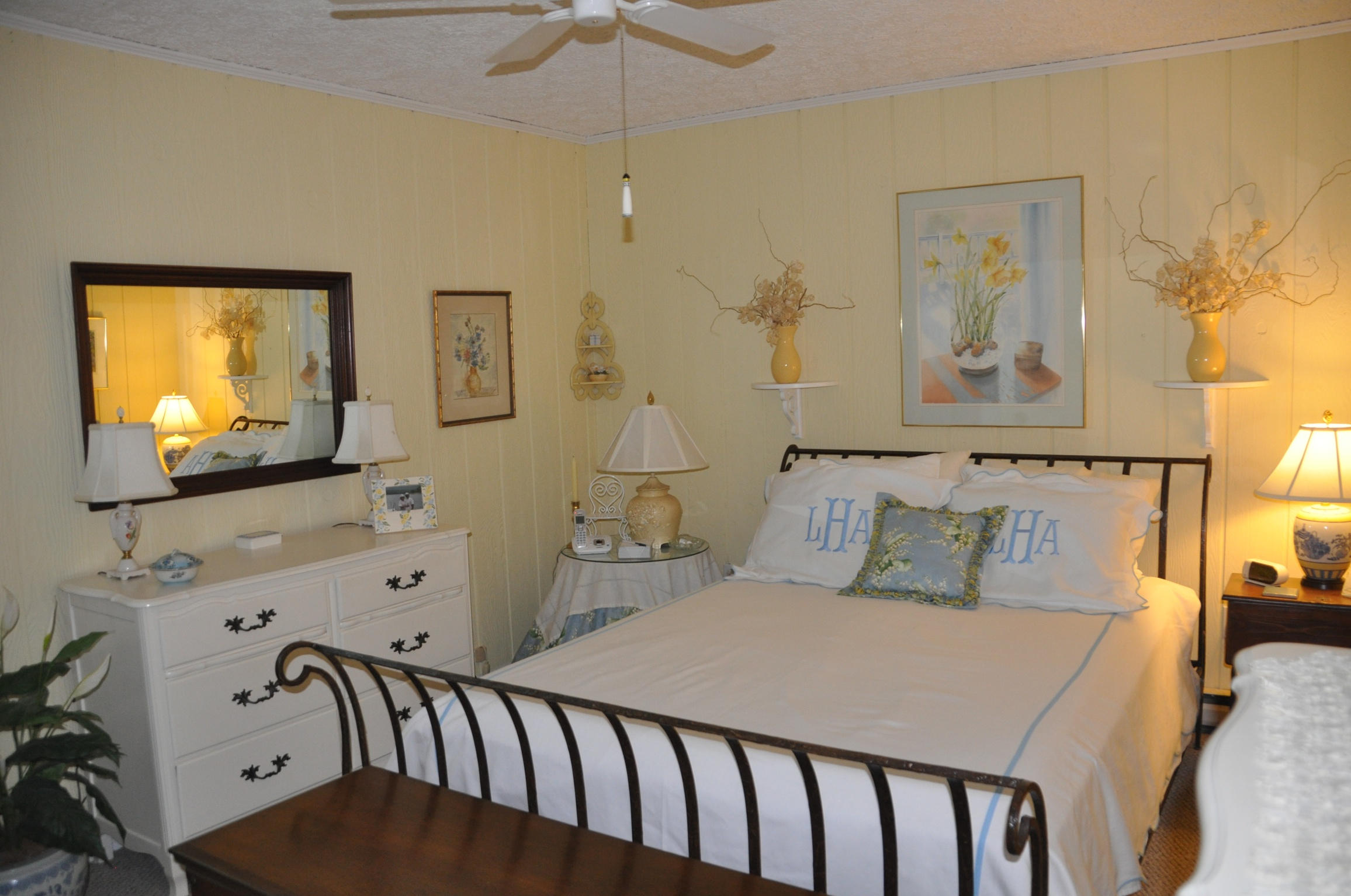302 Hardy Road Penhook, VA 24137 - Photo 9 of 23 Main Level Master