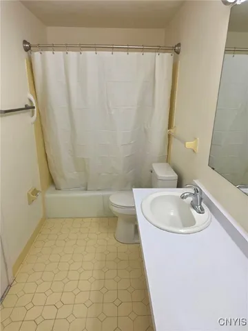 $195,000 | 41 Summit Knolls Drive, Webster, NY 14580