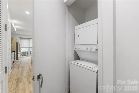 $245,000 | 1133 Metropolitan Avenue, Unit 211, Charlotte, NC 28204