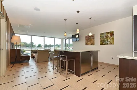 $245,000 | 1133 Metropolitan Avenue, Unit 211, Charlotte, NC 28204