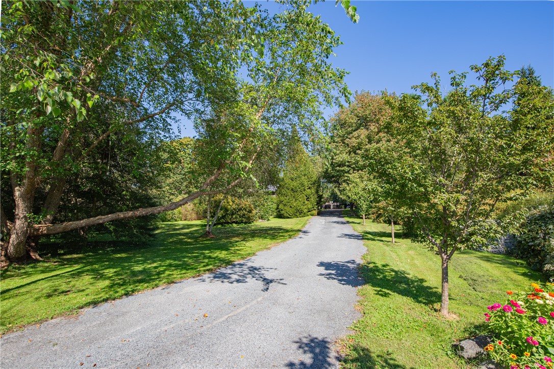 310 3rd Beach Road Middletown, RI 02842 - Photo 37 of 40