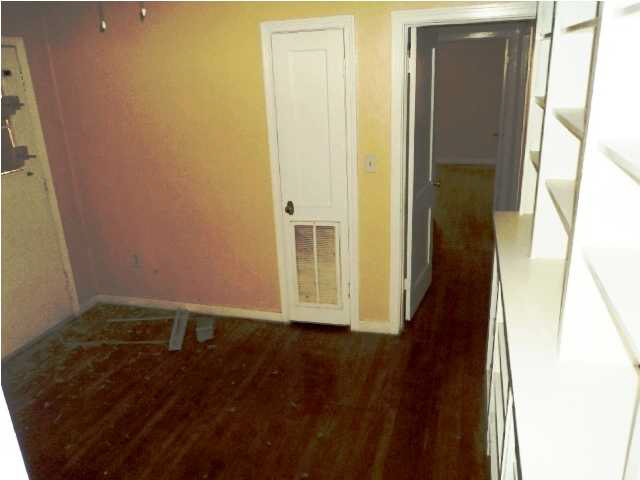2590 McDowell Circle Jackson, MS 39204 - Photo 8 of 9 Photo 8