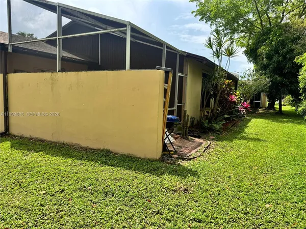 $350,000 | 9291 East Fern Lane, Miramar, FL 33025