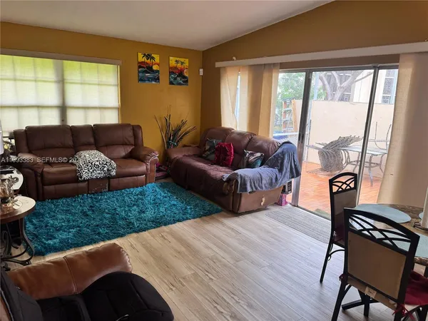 $350,000 | 9291 East Fern Lane, Miramar, FL 33025