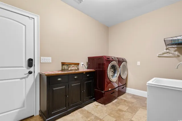 $899,999 | 8008 McSweeney Court, Myrtle Beach, SC 29588