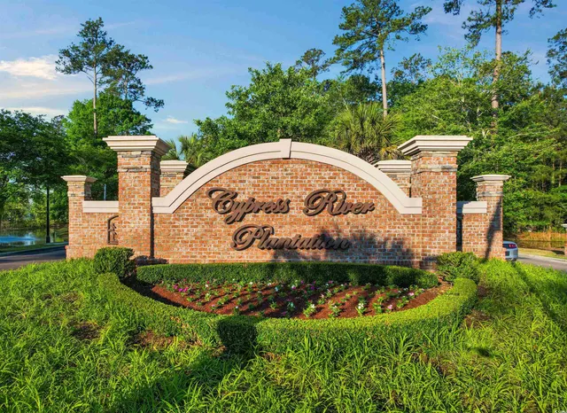 $899,999 | 8008 McSweeney Court, Myrtle Beach, SC 29588