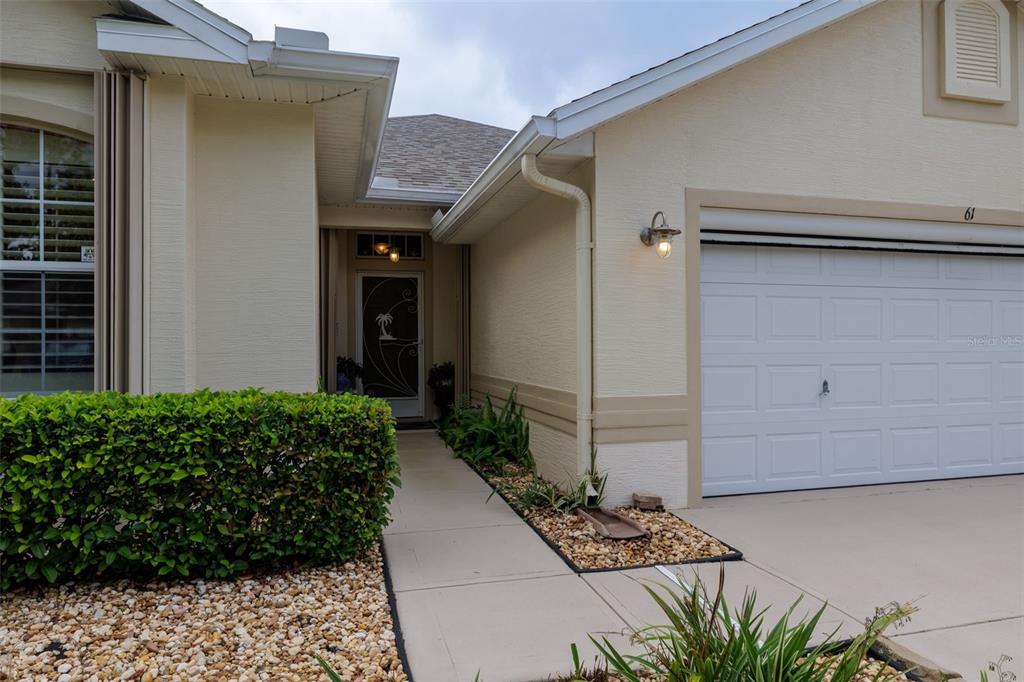 61 Raintree Circle Palm Coast, FL 32164 - Photo 3 of 33