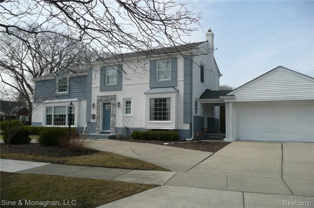 1135 Fairholme Road Grosse Pointe, MI 48236 - Photo 4 of 57 1135-49.JPG