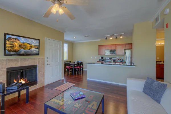 $2,400 | 7009 East Acoma Drive, Unit 2005, Scottsdale, AZ 85254