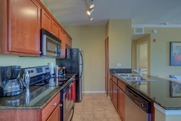 $2,400 | 7009 East Acoma Drive, Unit 2005, Scottsdale, AZ 85254