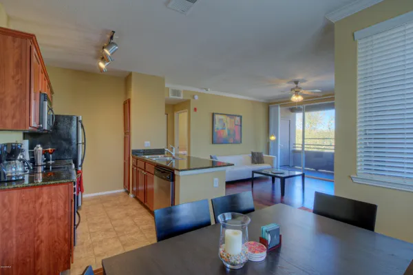 $2,400 | 7009 East Acoma Drive, Unit 2005, Scottsdale, AZ 85254