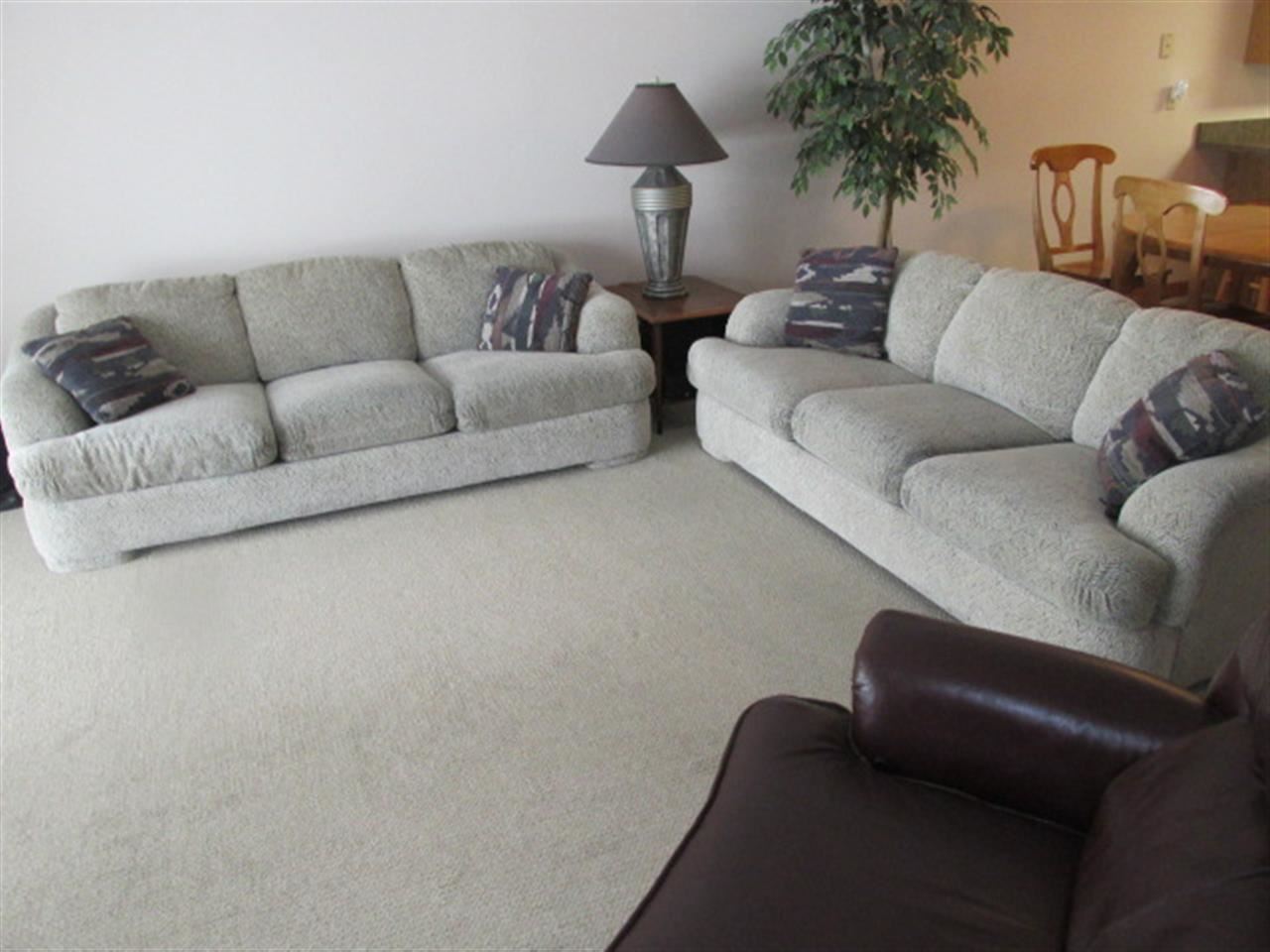 12601 Pleasant Grove Road, Unit 17 Syracuse, IN 46567 - Photo 2 of 13 Gallery Image 2