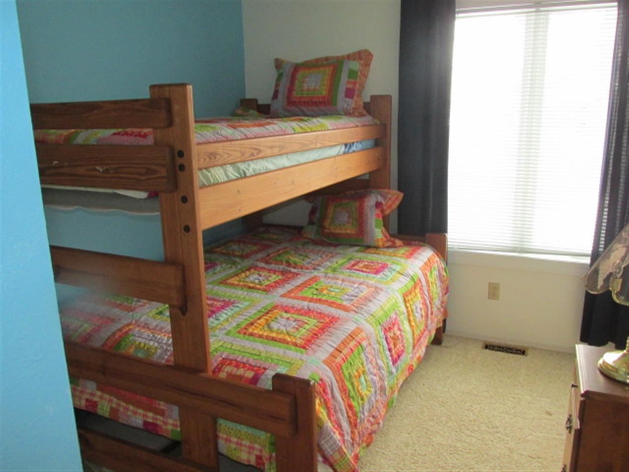 12601 Pleasant Grove Road, Unit 17 Syracuse, IN 46567 - Photo 11 of 13 Gallery Image 11