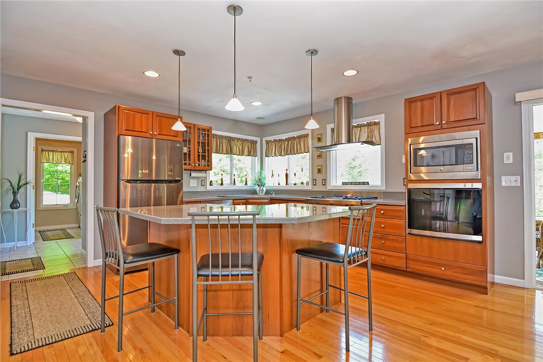 156 Old Staples Road Cumberland, RI 02864 - Photo 16 of 40