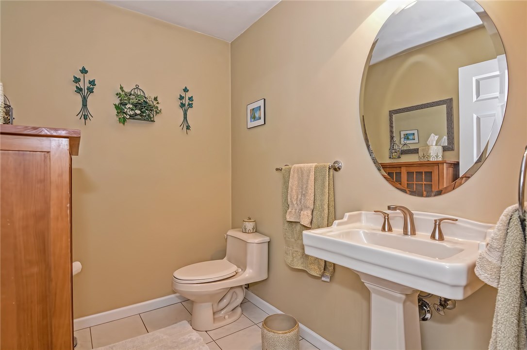 156 Old Staples Road Cumberland, RI 02864 - Photo 26 of 40