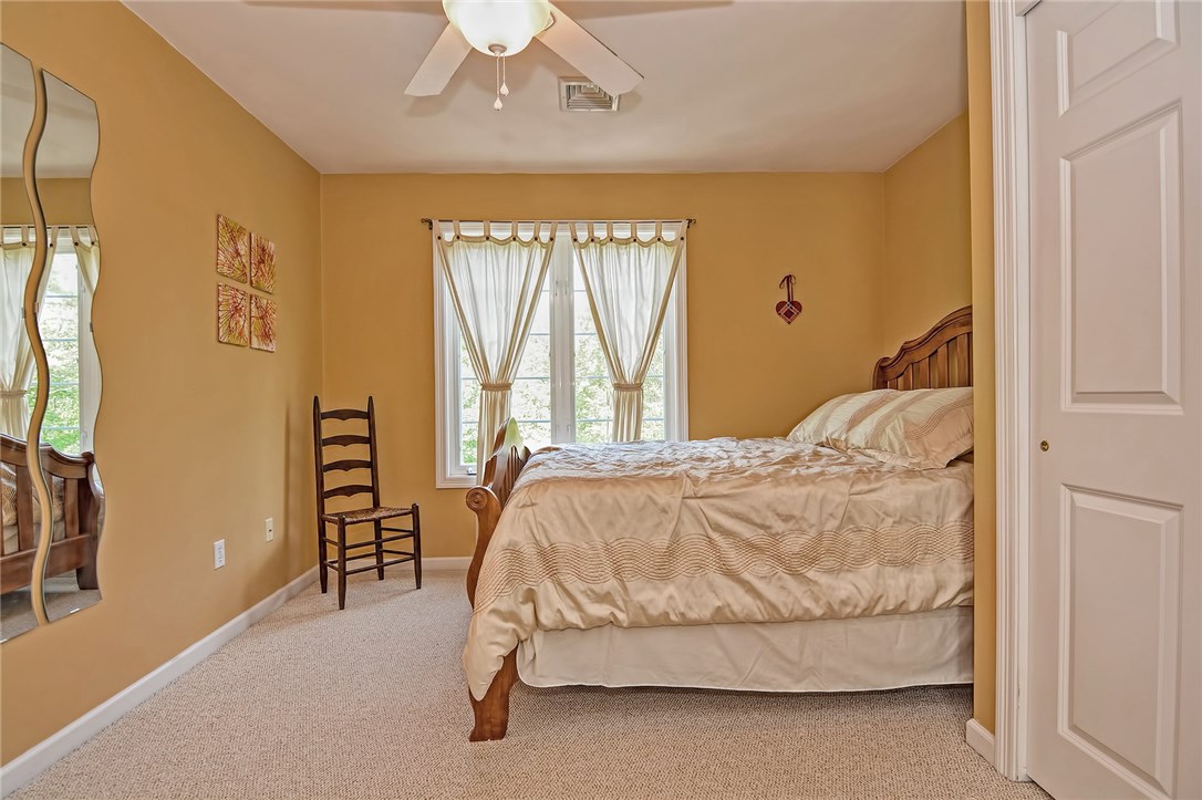 156 Old Staples Road Cumberland, RI 02864 - Photo 28 of 40