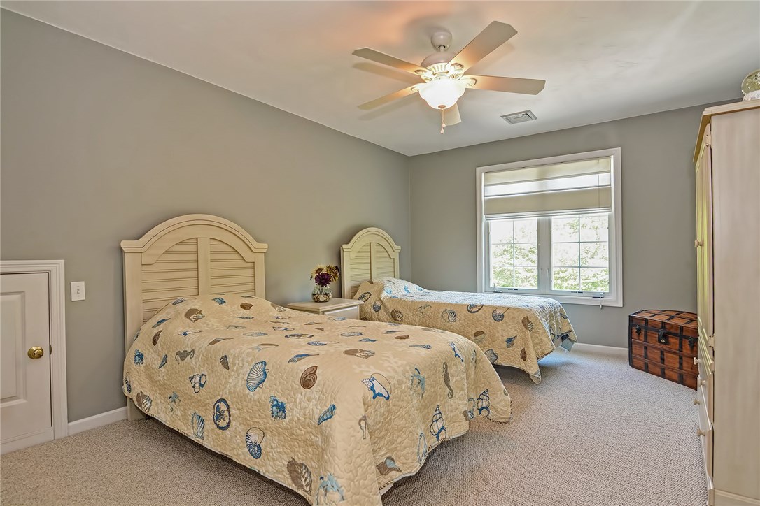 156 Old Staples Road Cumberland, RI 02864 - Photo 29 of 40