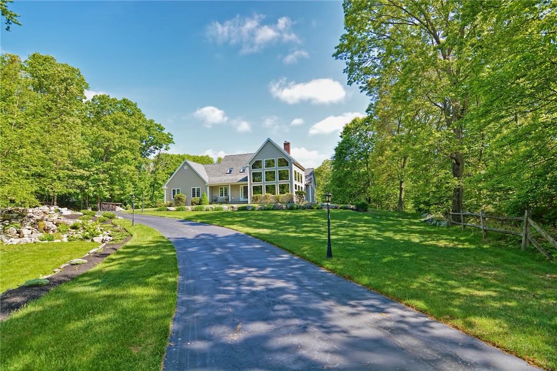 156 Old Staples Road Cumberland, RI 02864 - Photo 5 of 40