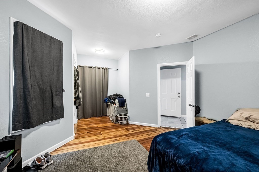 74-76 Clantoy Street Springfield, MA 01104 - Photo 15 of 32 Gallery Image 15