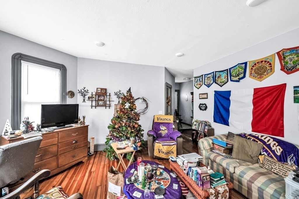 74-76 Clantoy Street Springfield, MA 01104 - Photo 23 of 32 Gallery Image 23