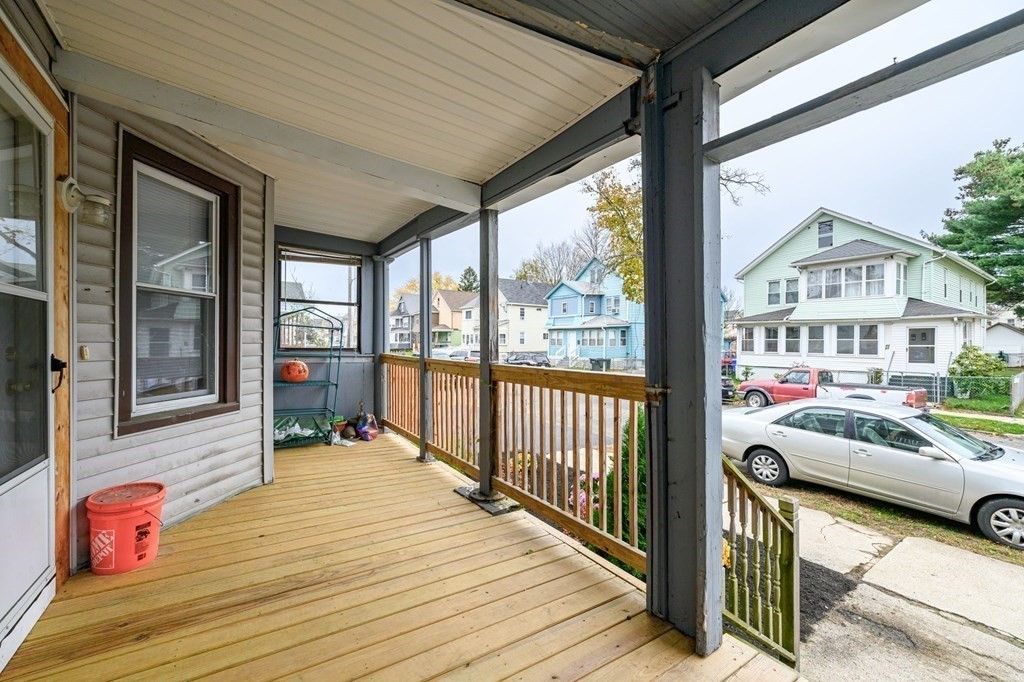 74-76 Clantoy Street Springfield, MA 01104 - Photo 28 of 32 Gallery Image 28