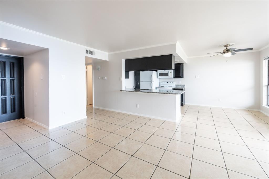 4552 Chaha Road Garland, TX 75043 - Photo 9 of 25